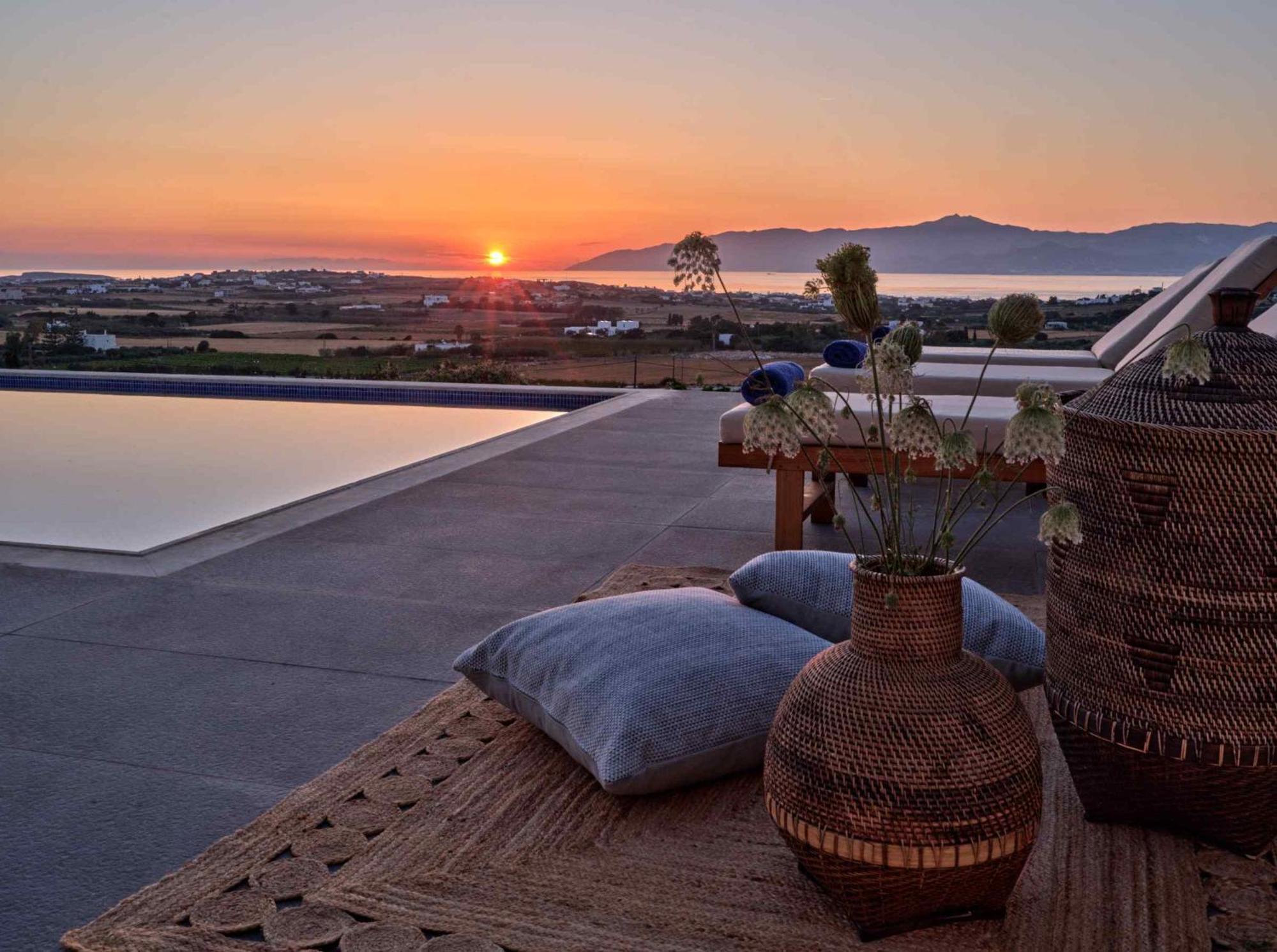 Luxurious Villa Pactia Amazing Pool Isterni  Exterior photo