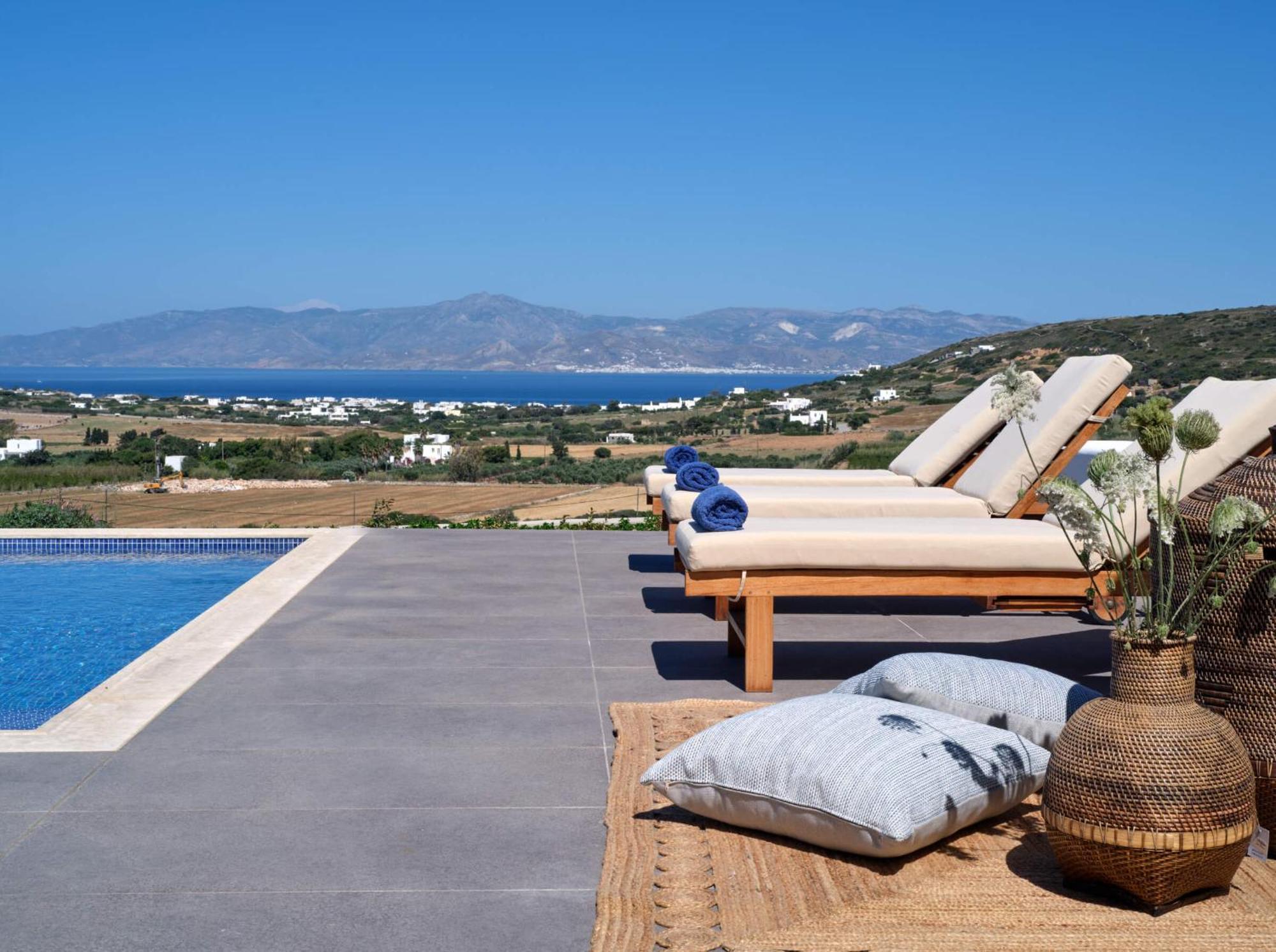 Luxurious Villa Pactia Amazing Pool Isterni  Exterior photo