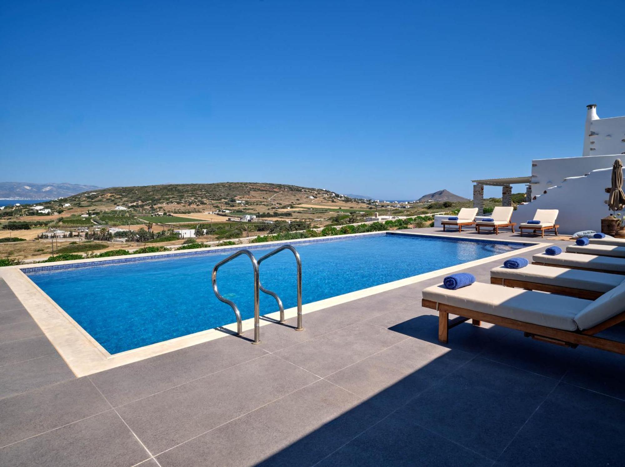 Luxurious Villa Pactia Amazing Pool Isterni  Exterior photo