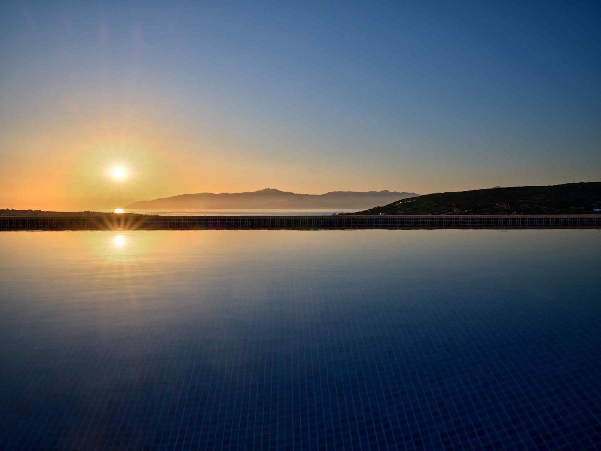 Luxurious Villa Pactia Amazing Pool Isterni  Exterior photo